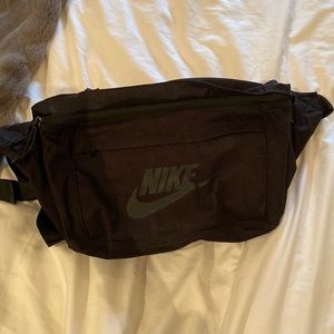 Nike fanny pack